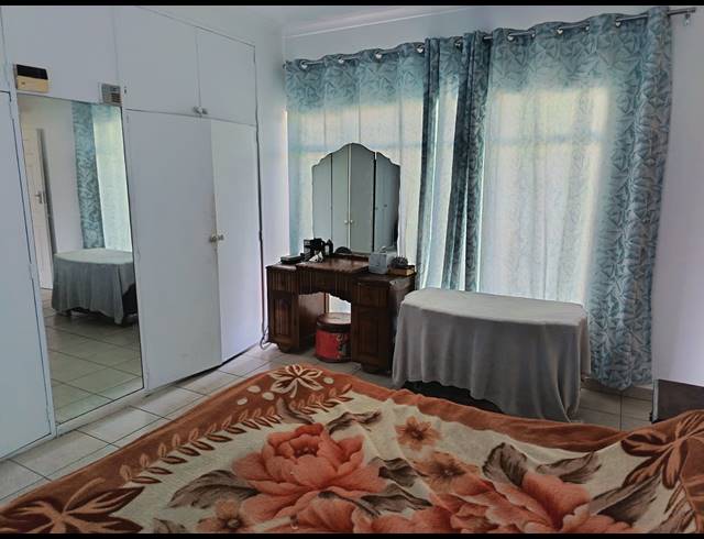 3 bed property to rent in CRESSLAWN